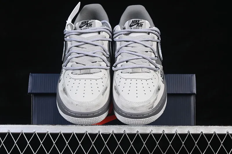 All categories Nk Air Force 1 Air Force series Nk Air Force 1 Low Air Force low-top Nike Air Force 1'07 Low "Alley Graffiti" Hand-painted graffiti Dark alley graffiti Air Force 1 low-top casual sneakers DB3310-333